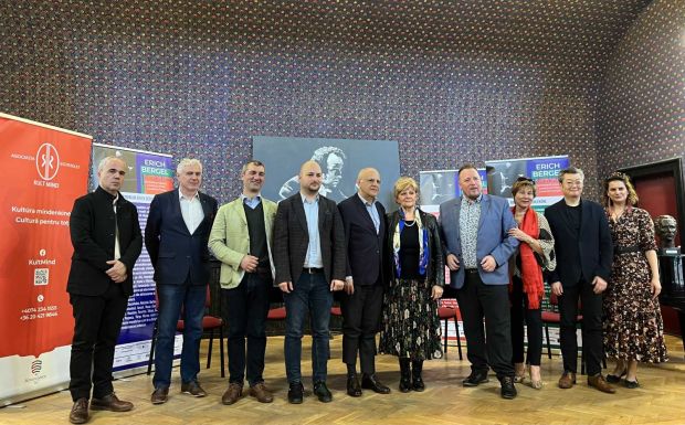 Egy meghurcoltatott karmester nyomdokai